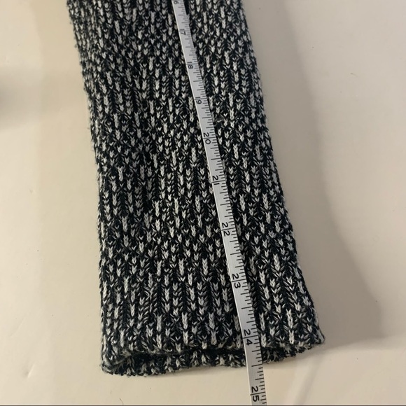 Otis & Maclain Native Black & White Wool Knit Blend Jacket - Picture 6 of 11